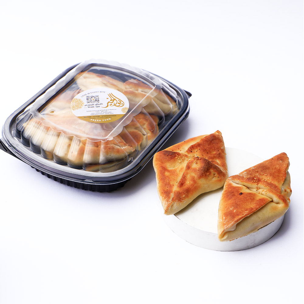 Plate of Rumi Cheese Manakish